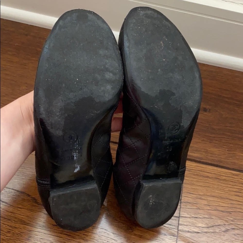 Rare Chanel Scrunched Quilted Black Lambskin Flats - Picture 6 of 7